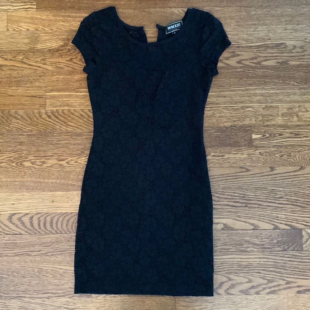 Lace body con dress